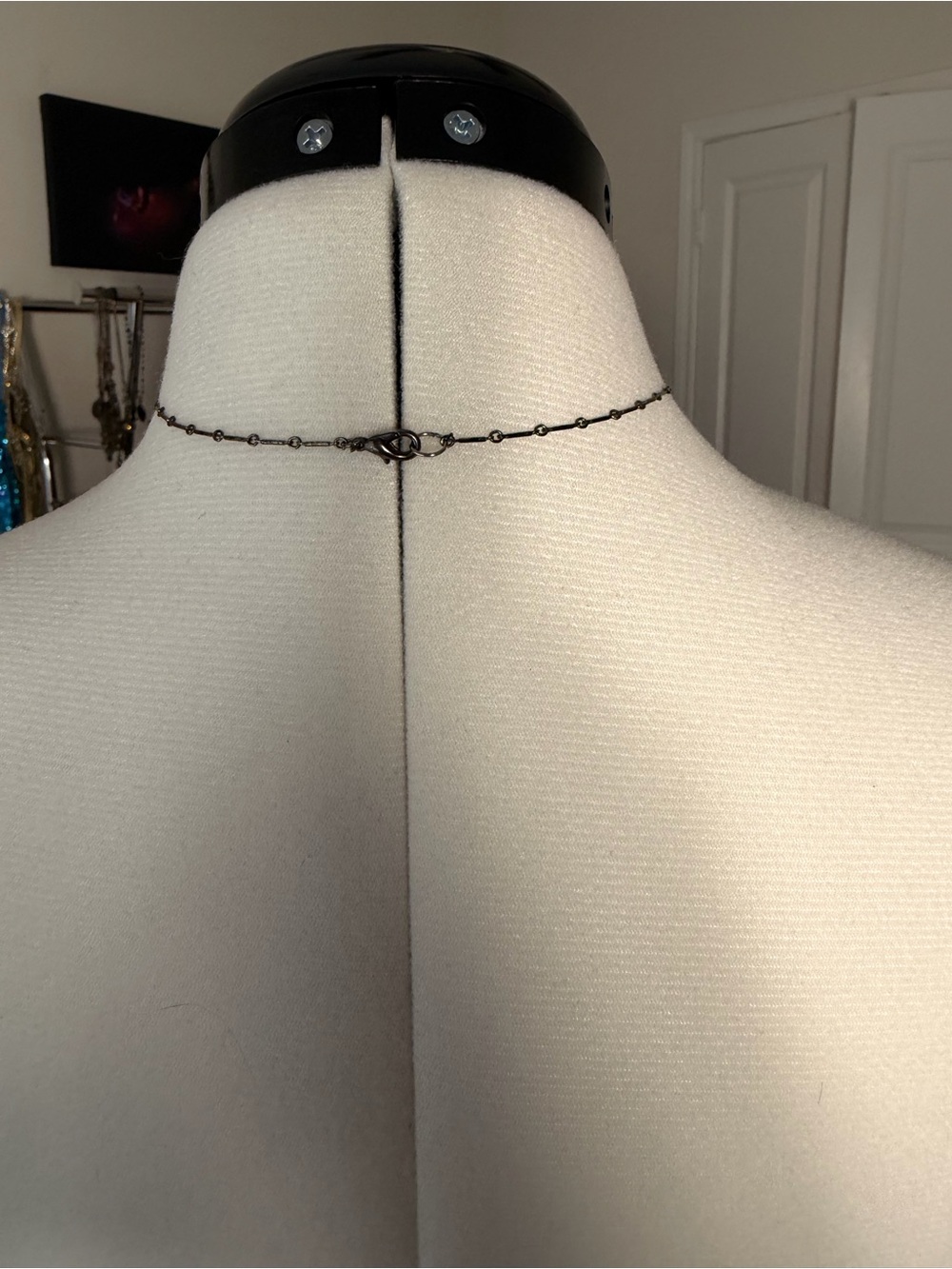 Vintage- Silver Triple Moon Necklace with Black Glass - Picture 2 of 2